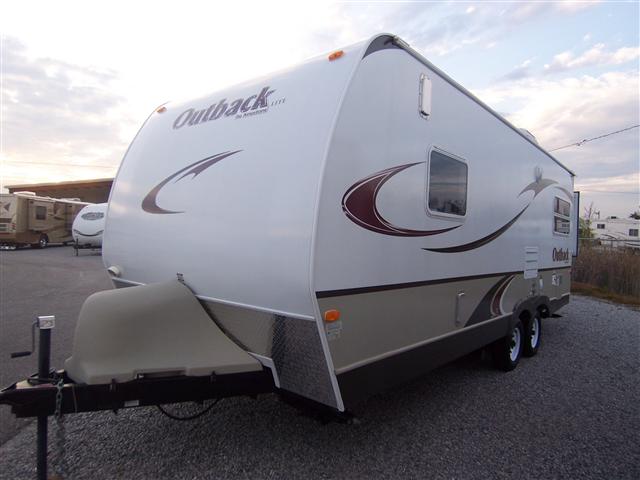 Used 2009 Keystone Outback Kargoroo 23KRS Travel Trailer Toyhauler For Sale